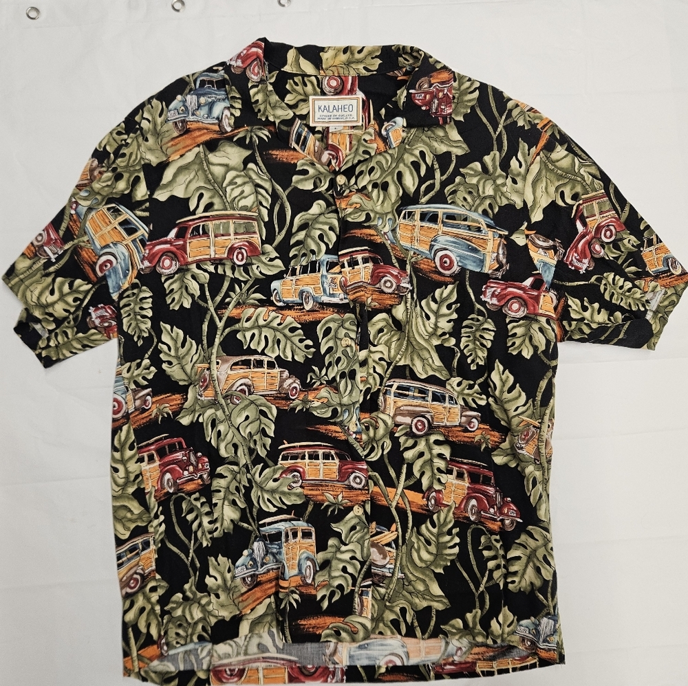 Vintage Kalaheo Hawaiian Car Print Casual Button Shirt Made In USA